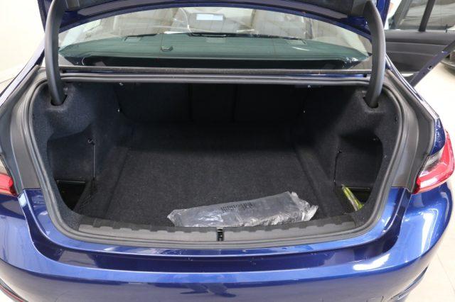 BMW 320 d sport Advantage aut.