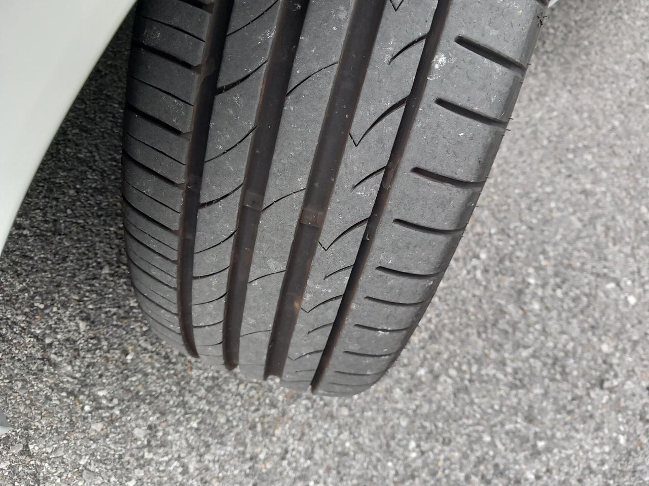 Lancia Ypsilon 1.3 MJT 90 CV Platino