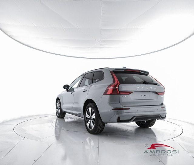 VOLVO XC60 T6 AWD Plug-in hybrid Elettrica/Benzina Plus Dark