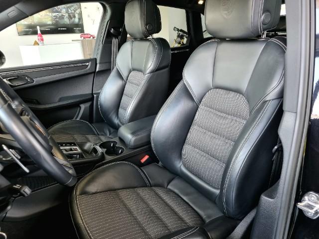 PORSCHE Macan 2.0 T