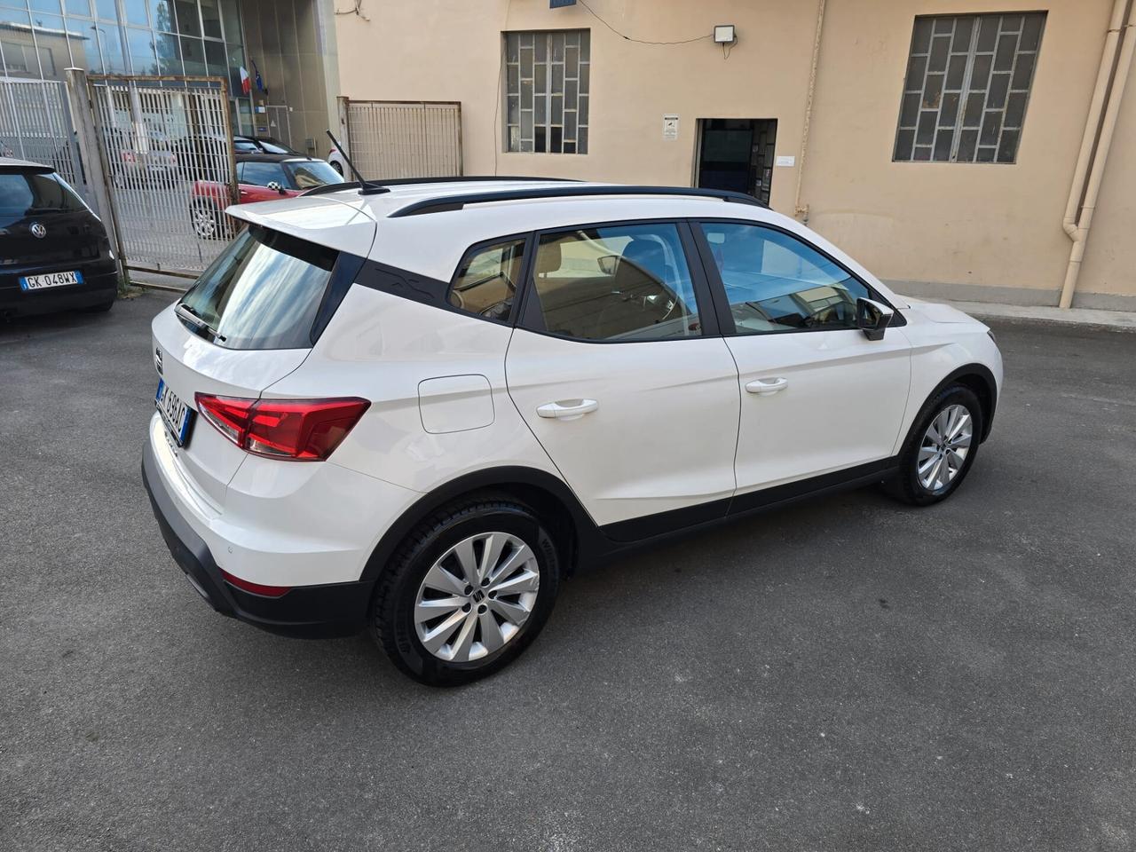 Seat Arona 1.0 TGI FR metano perfetta garanzia ancora casa madre