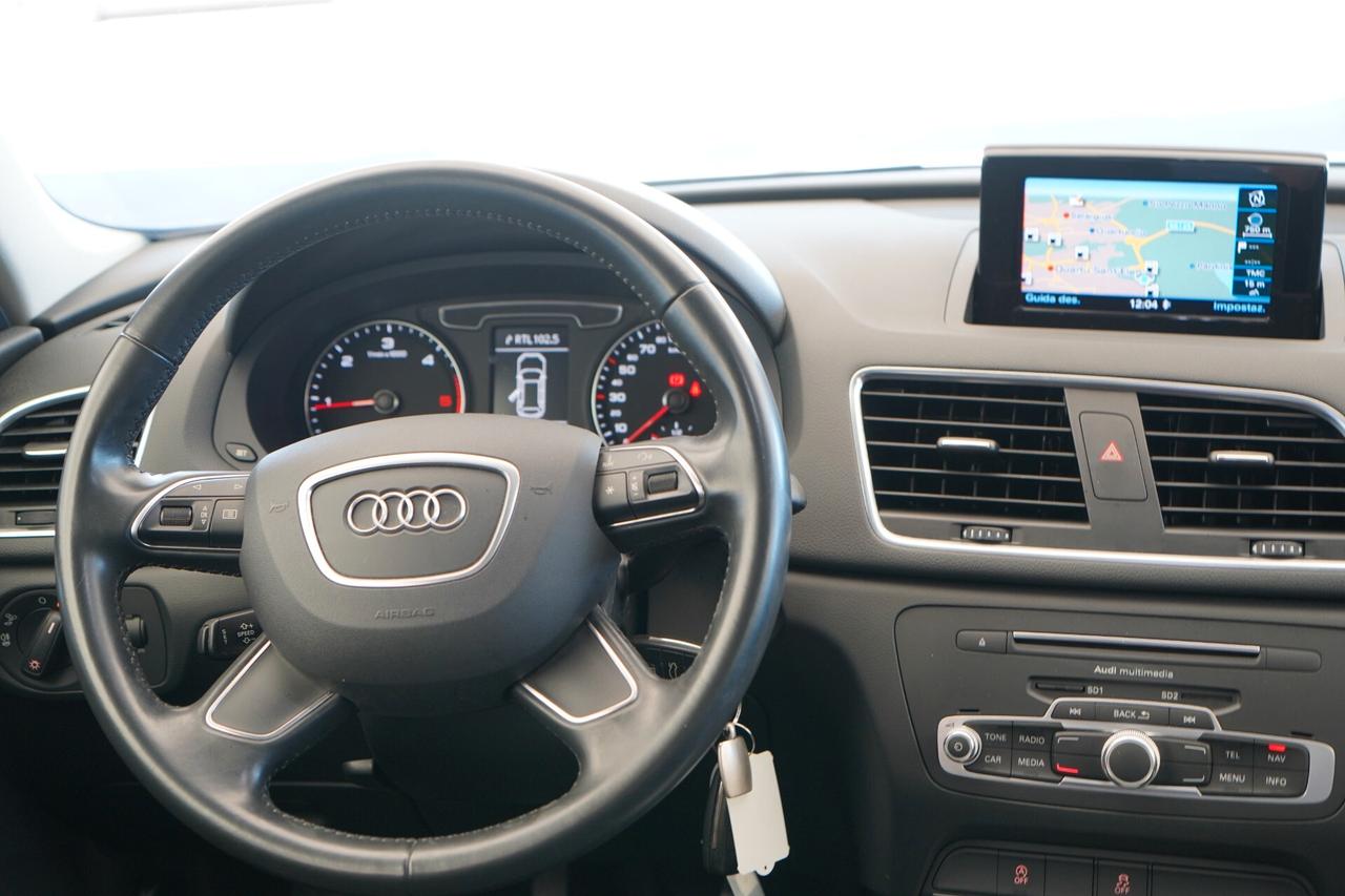 Audi Q3 2.0 TDI 120 CV Business