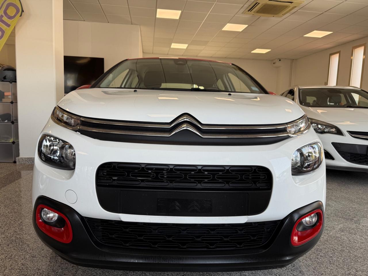 OFFERTA A TEMPO!!! Citroen C3 PureTech 82 Shine FULL