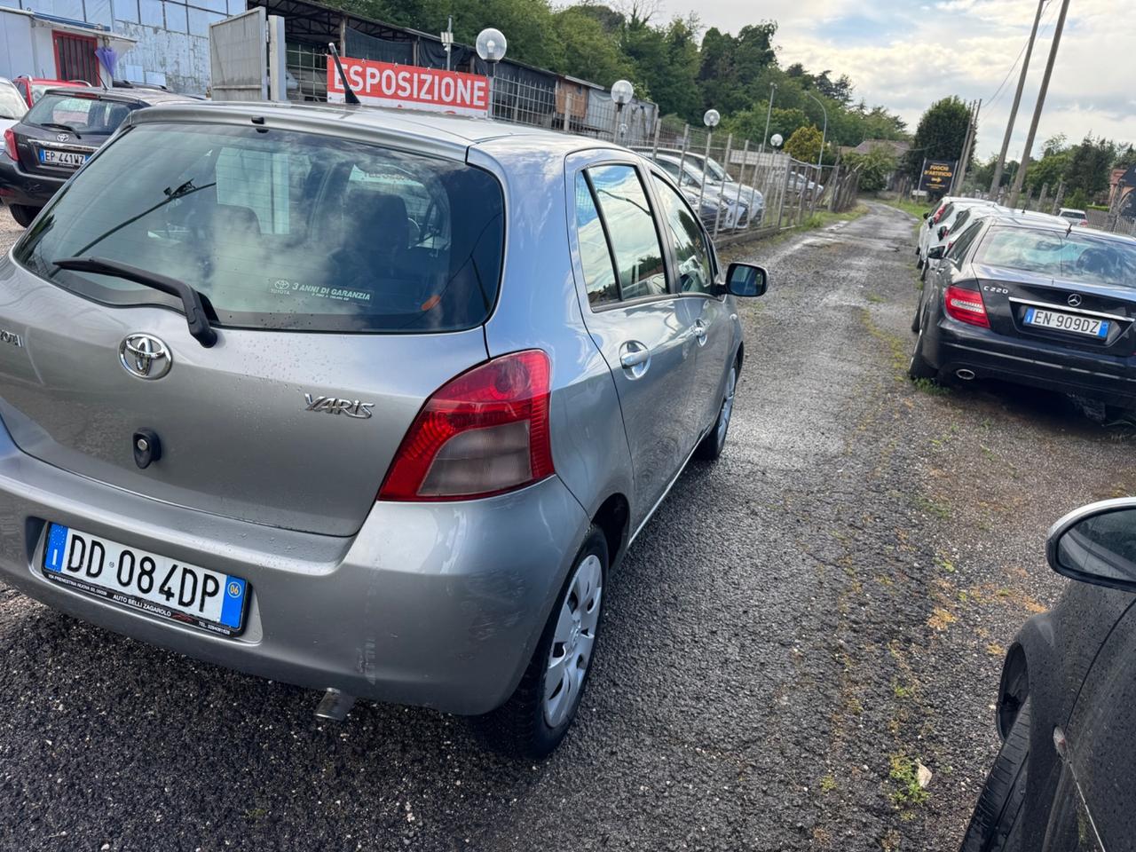 Toyota Yaris 1.3 5 porte Sol AUTOMATICO NEOPATENTATI