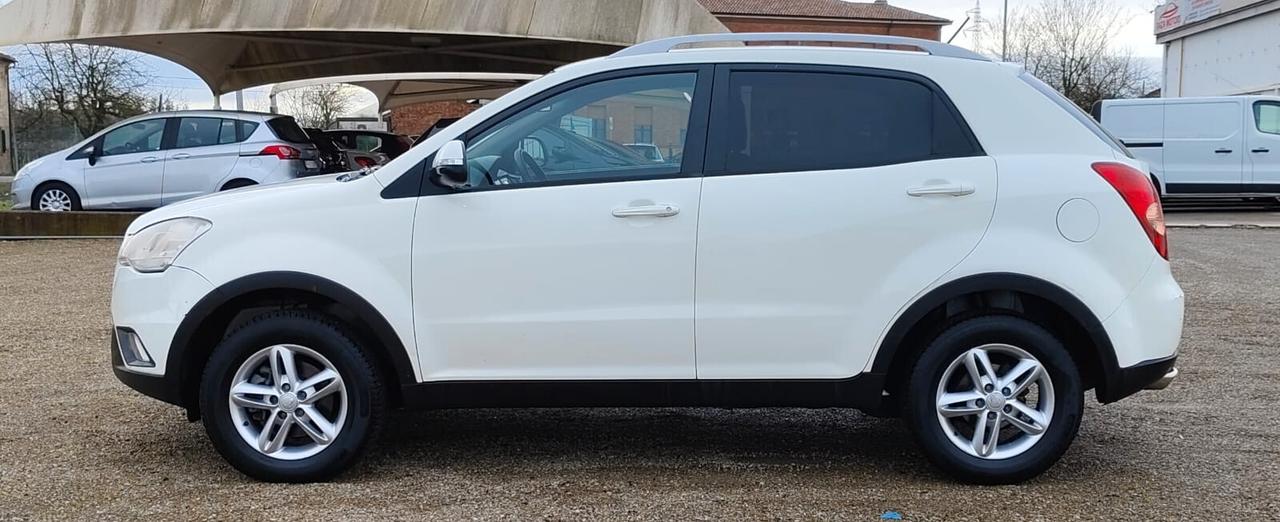 Ssangyong Korando 2.0 2WD MT GPL C