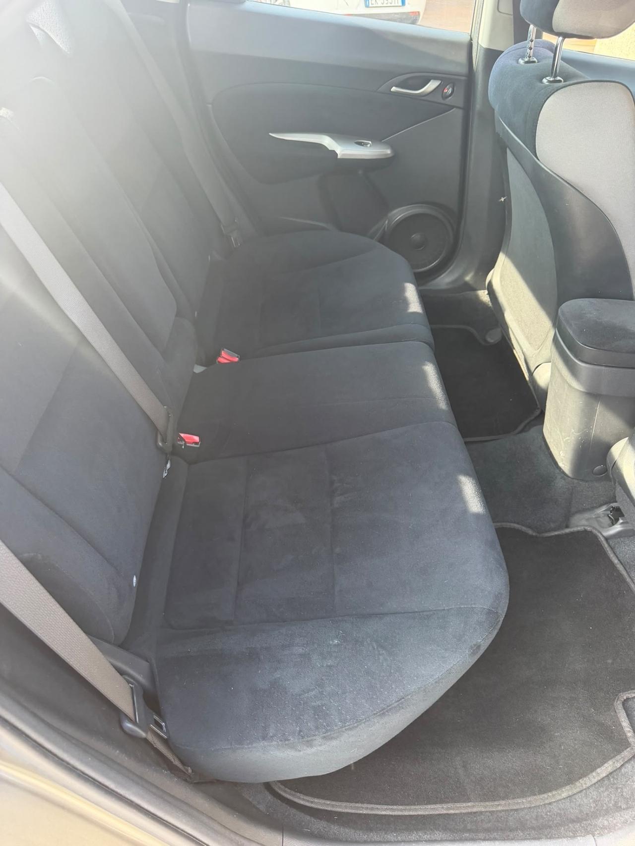 Honda Civic 1.4 i-DSi 5p. Sport neopatentato