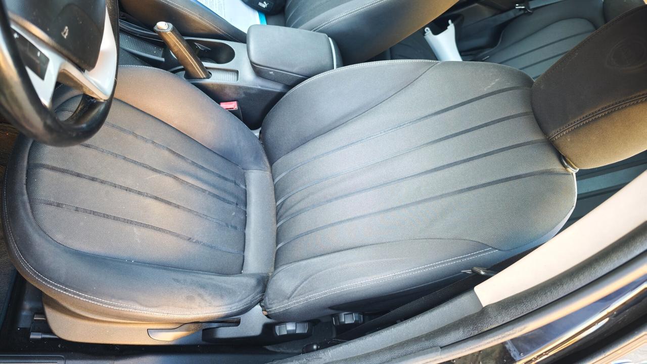 Lancia Delta 1.6 MJT DPF Oro 120cv in perfette condizioni