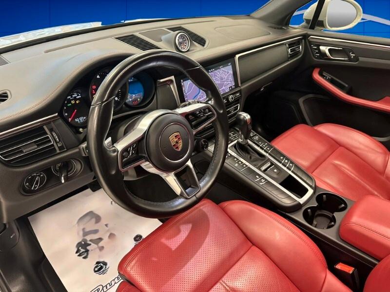 PORSCHE Macan 1ªs. '13-'25 Macan 2.0