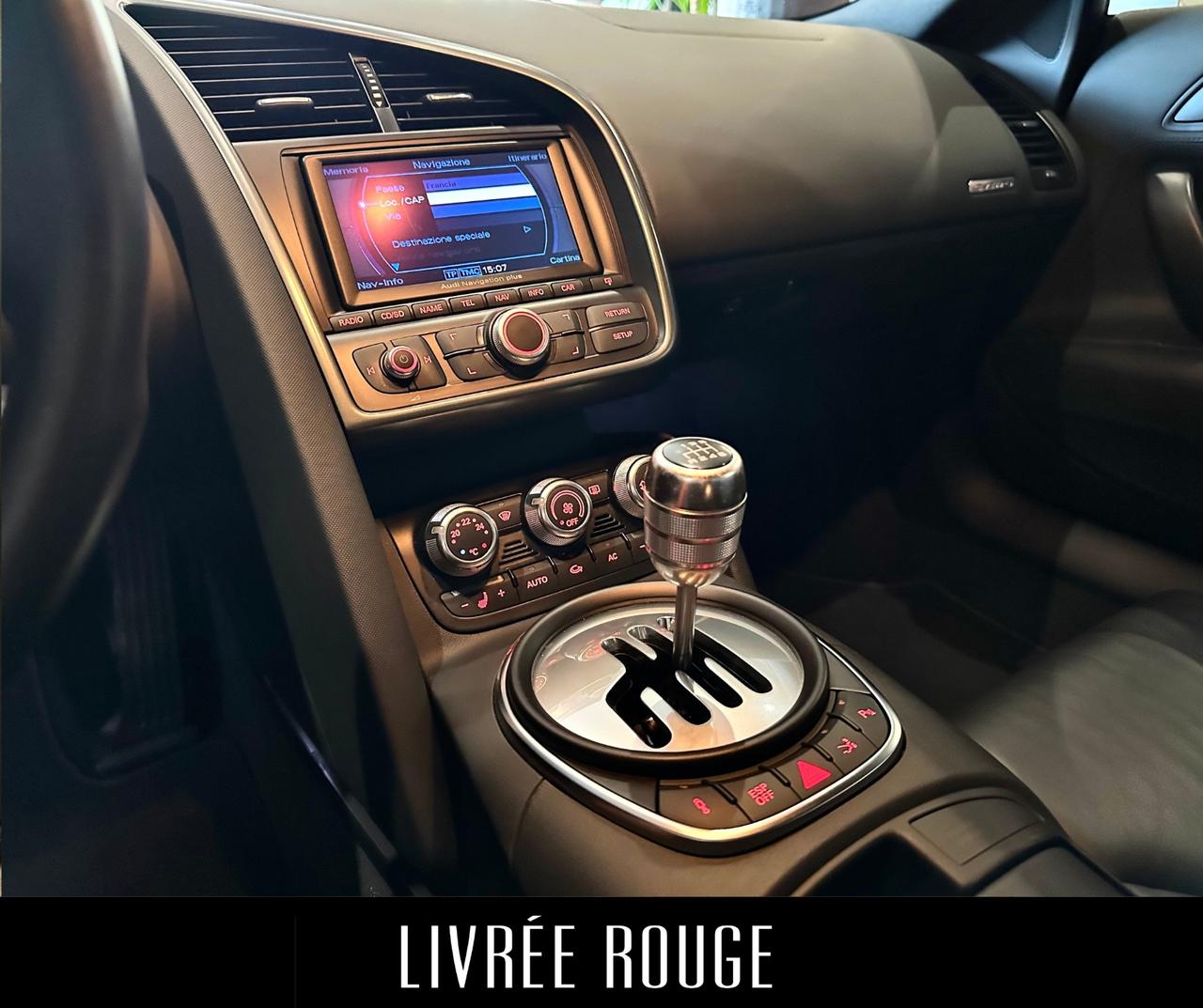 Audi R8 4.2 V8 quattro MANUALE