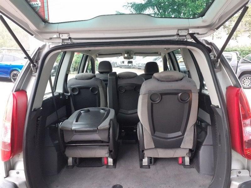 Peugeot 807 2.0 HDi ST 7 POSTI - KM CERTIFICATI - GRANDINE