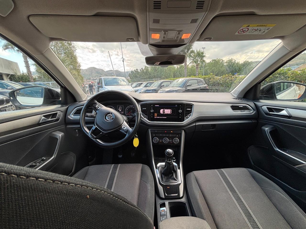 Volkswagen T-Roc 1.6 TDI SCR BUSINESS BIANCO IVA ESPOSTA A SOLI 199 EURO AL MESE