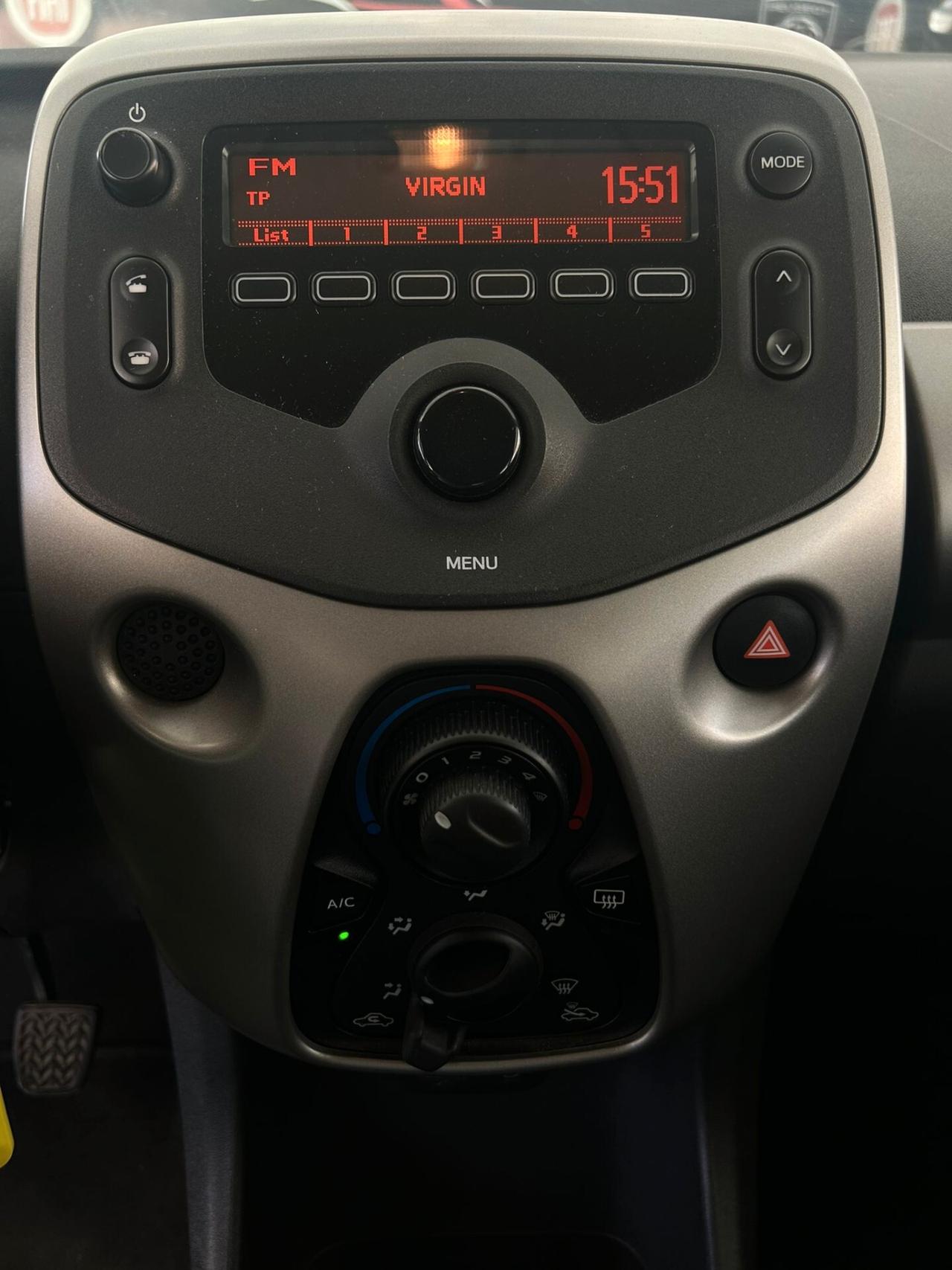 Peugeot 108 1.0 Benzina VTi 68 cv 5 porte