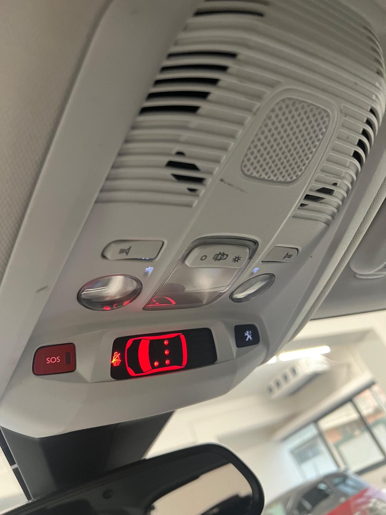 Peugeot 3008 BlueHDi 130 S&S EAT8 Allure