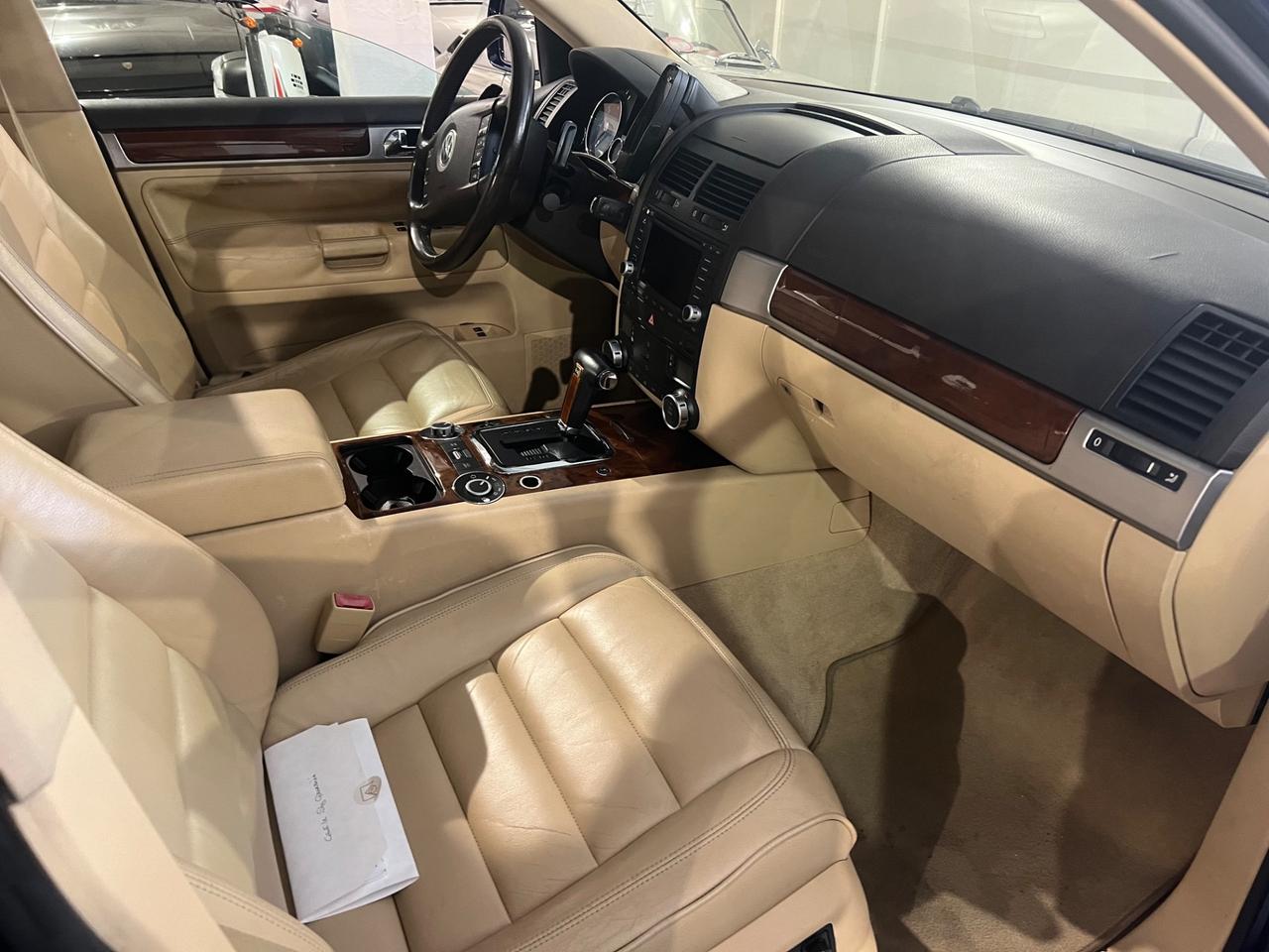 Volkswagen Touareg 5.0 V10 TDI tiptronic