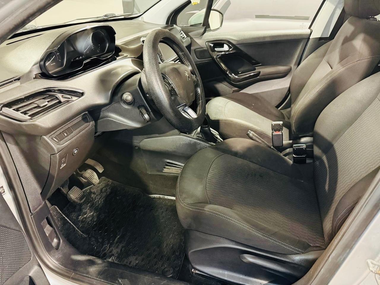 Peugeot 208 1.2 GPL*82 CV*5 PORTE*NEOPATENTATI*