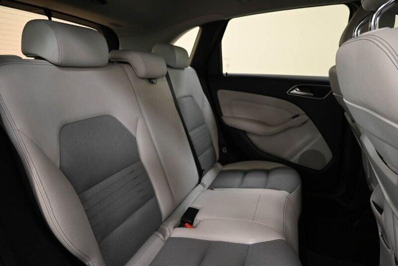 Mercedes-Benz Classe B B 180 d Sport