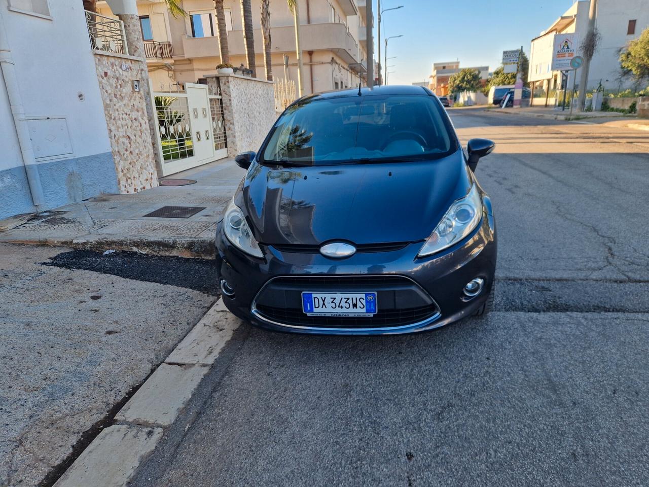 Ford Fiesta 1.4 TDCi 5p. Titanium