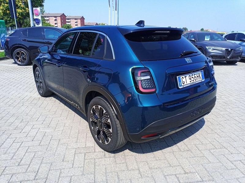 FIAT 600 1.2 MHEV 100cv La Prima