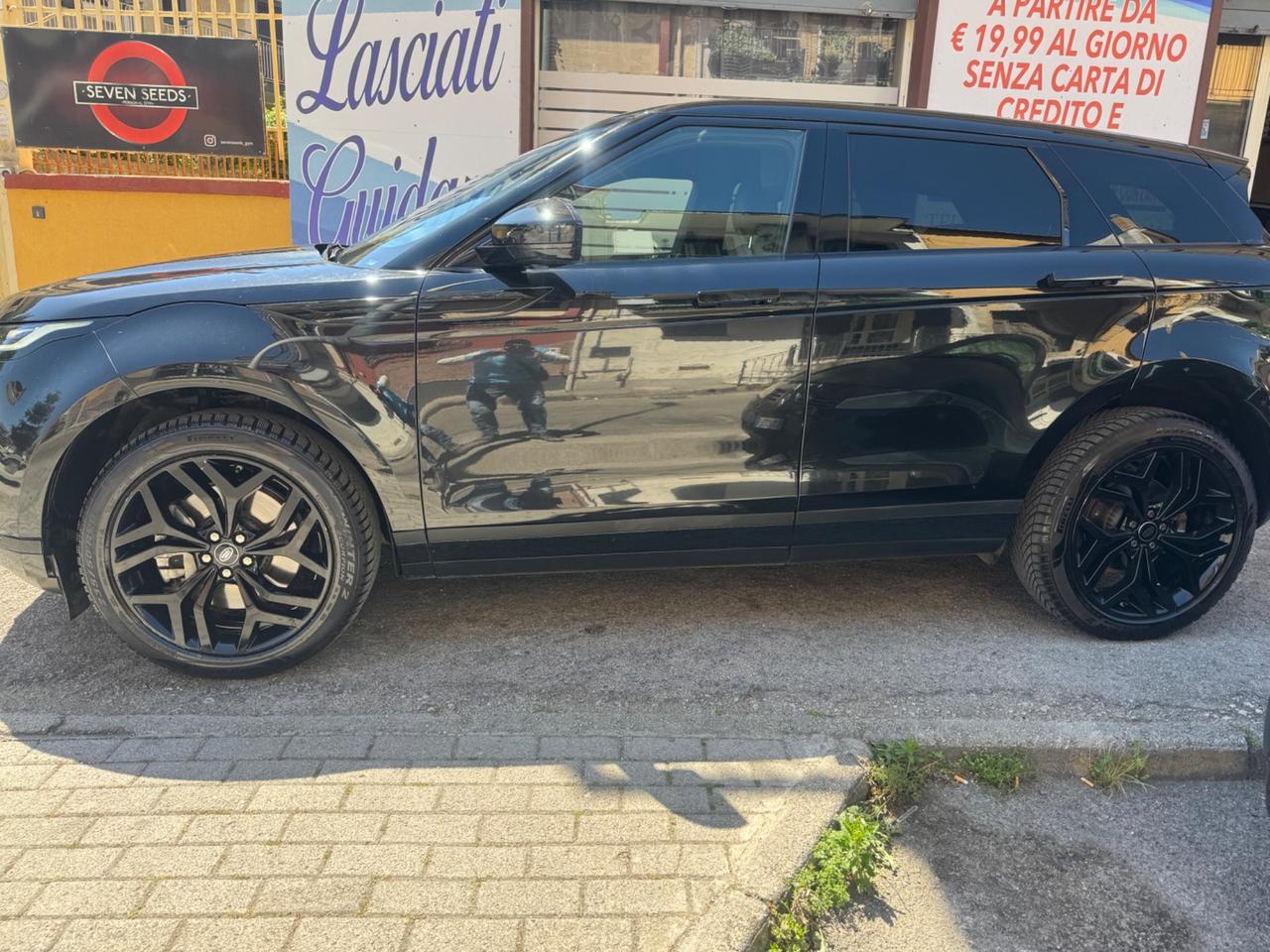 Land Rover Range Evoque 2.0D I4-L.Flw 150CV AWD Auto R-Dynamic SE