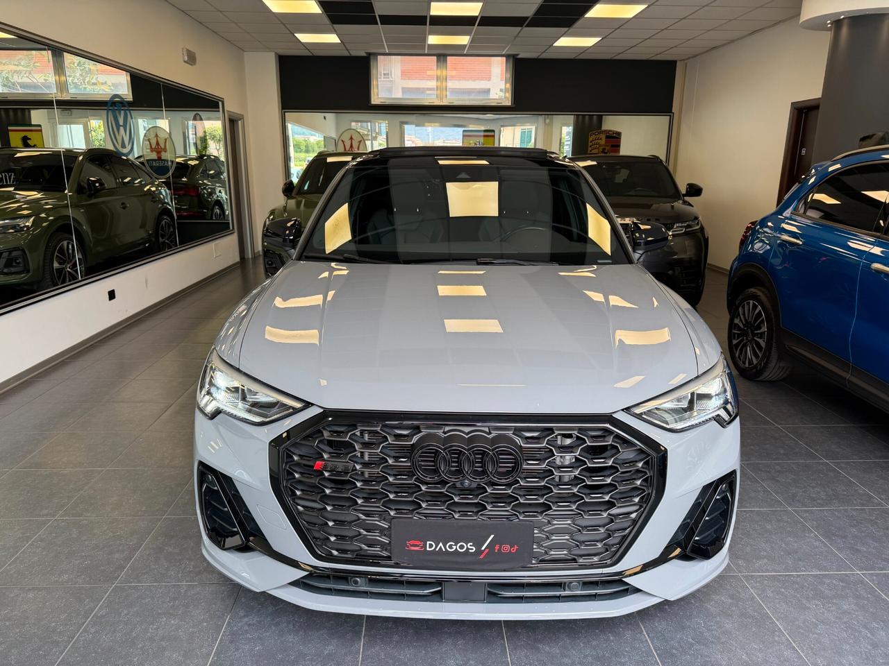 Audi Q3 SPB 40 TDI quattro S tronic Identity Black