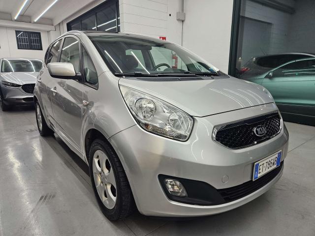 Kia Venga Venga 1.4 crdi tetto apribile NEOPATENTATI