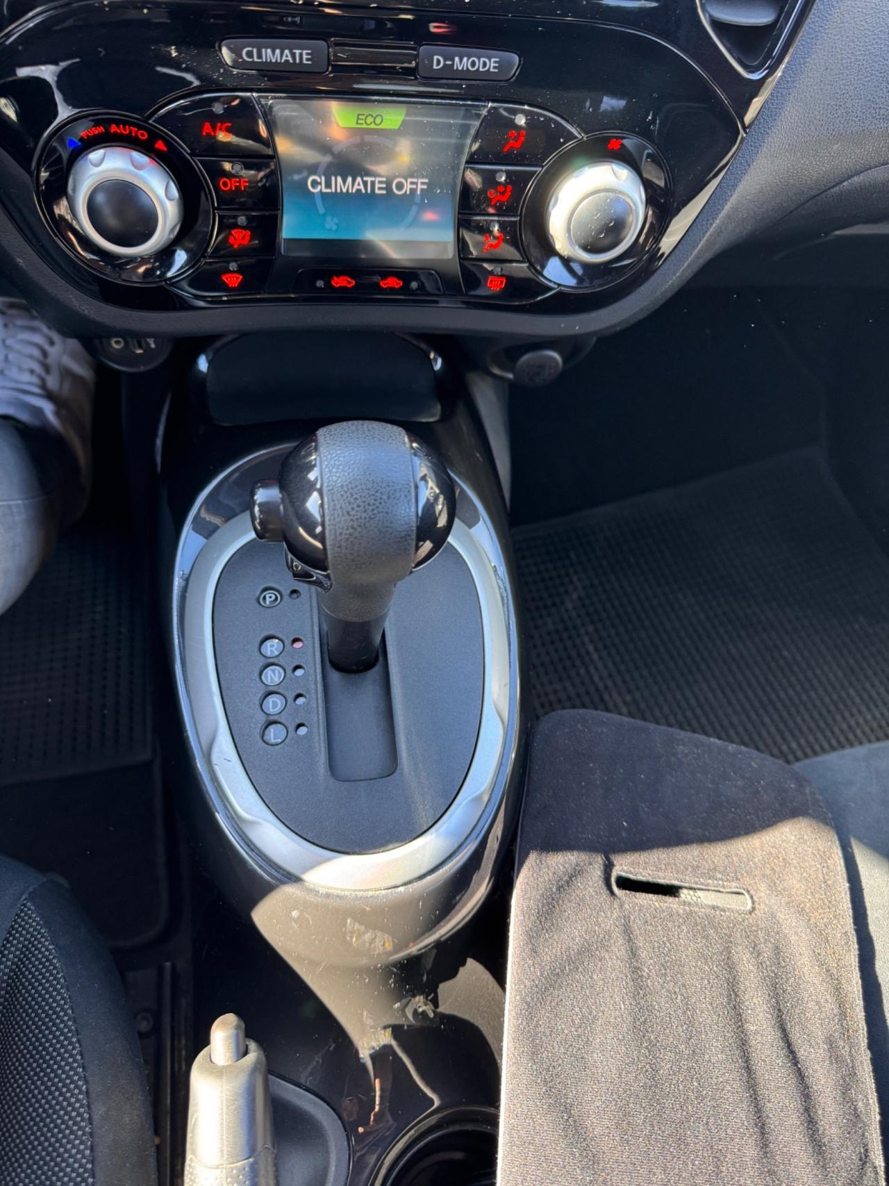 Nissan Juke 1.6 CVT N-Connecta