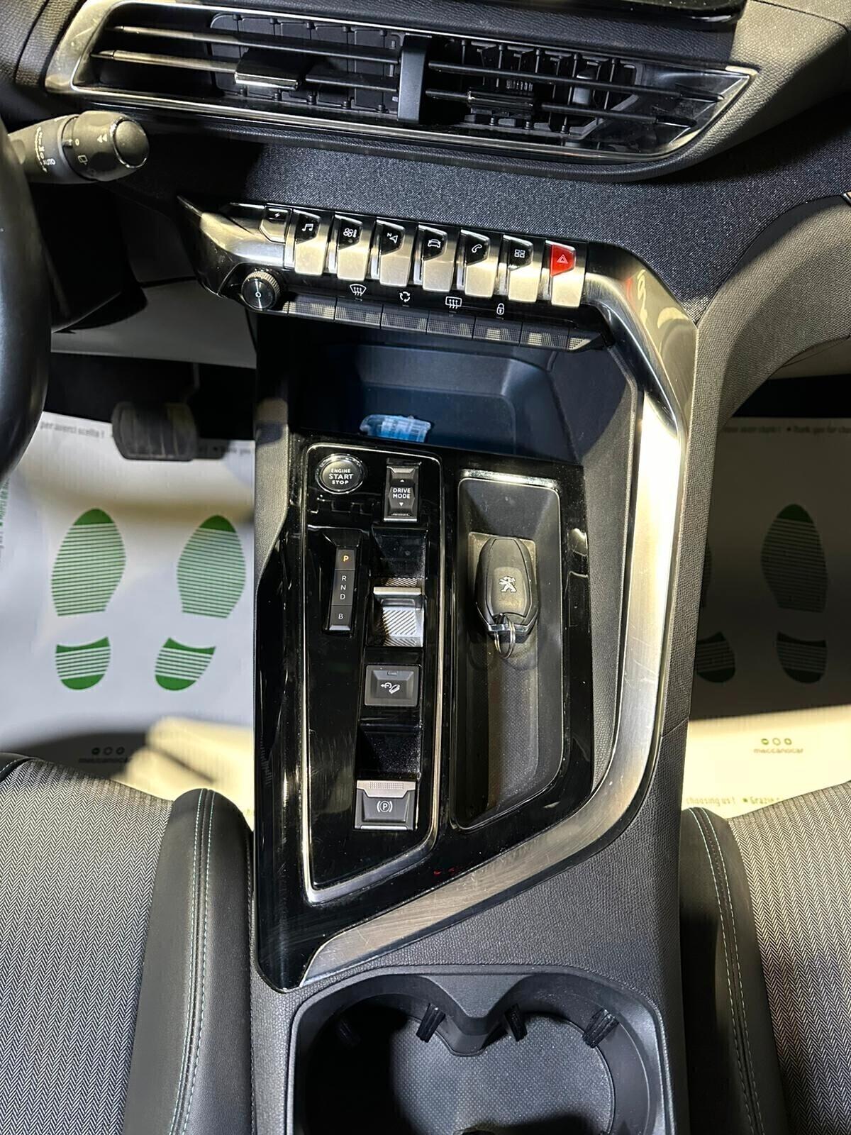 Peugeot 3008 1.6 hybrid4 Allure Pack PROMO FINANZIARIA 4WD IVA ESPOSTA