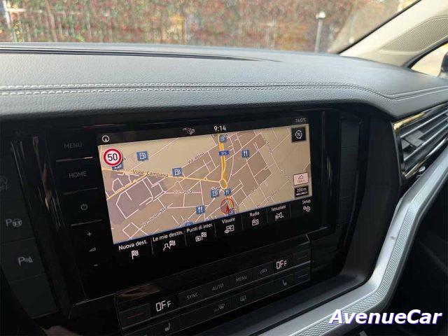 VOLKSWAGEN Touareg 3.0 tdi Black Style tiptronic TELECAMERA CARPLAY
