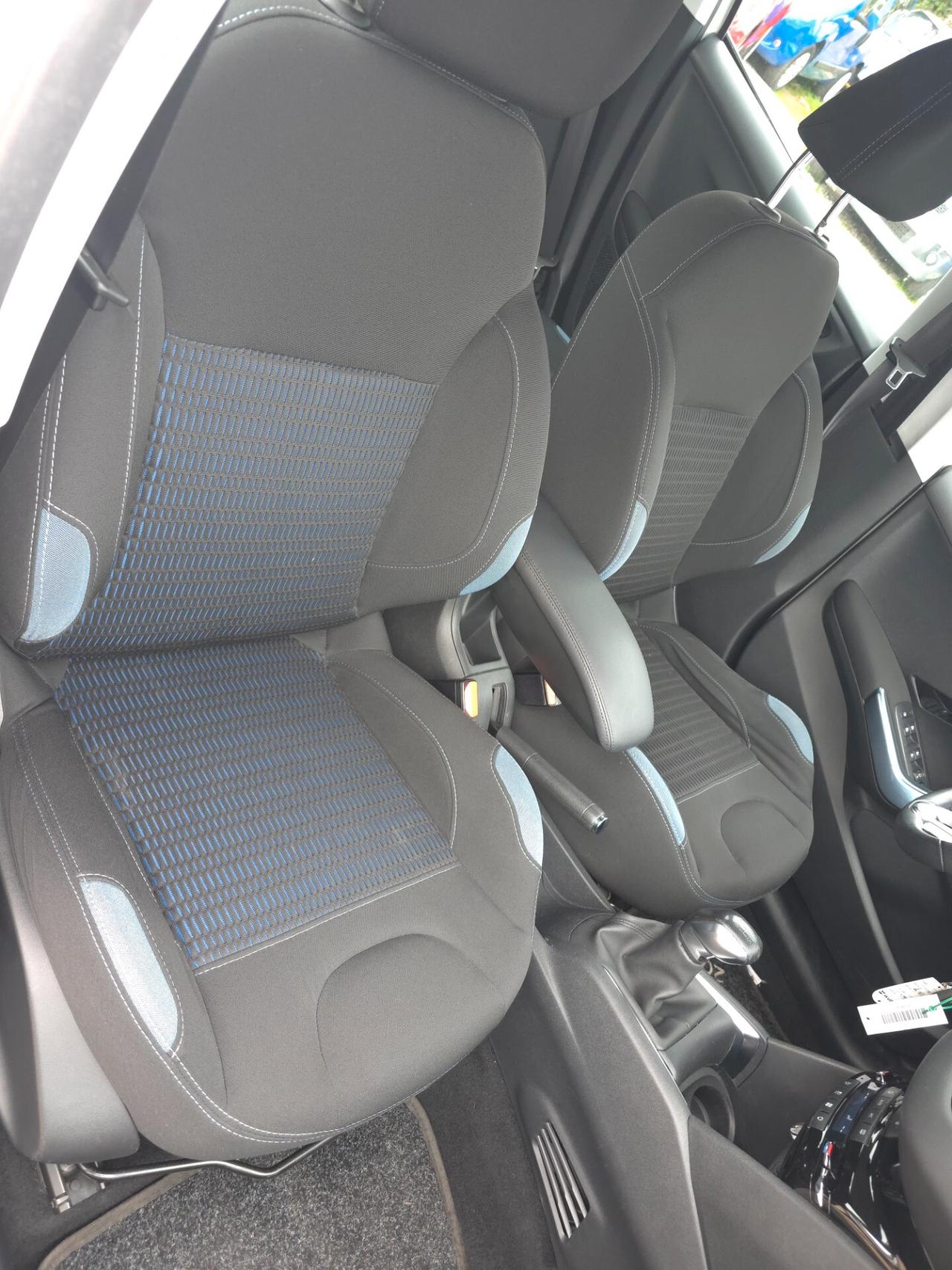 Peugeot 208 1.2 VTi 82 CV 5 porte Allure