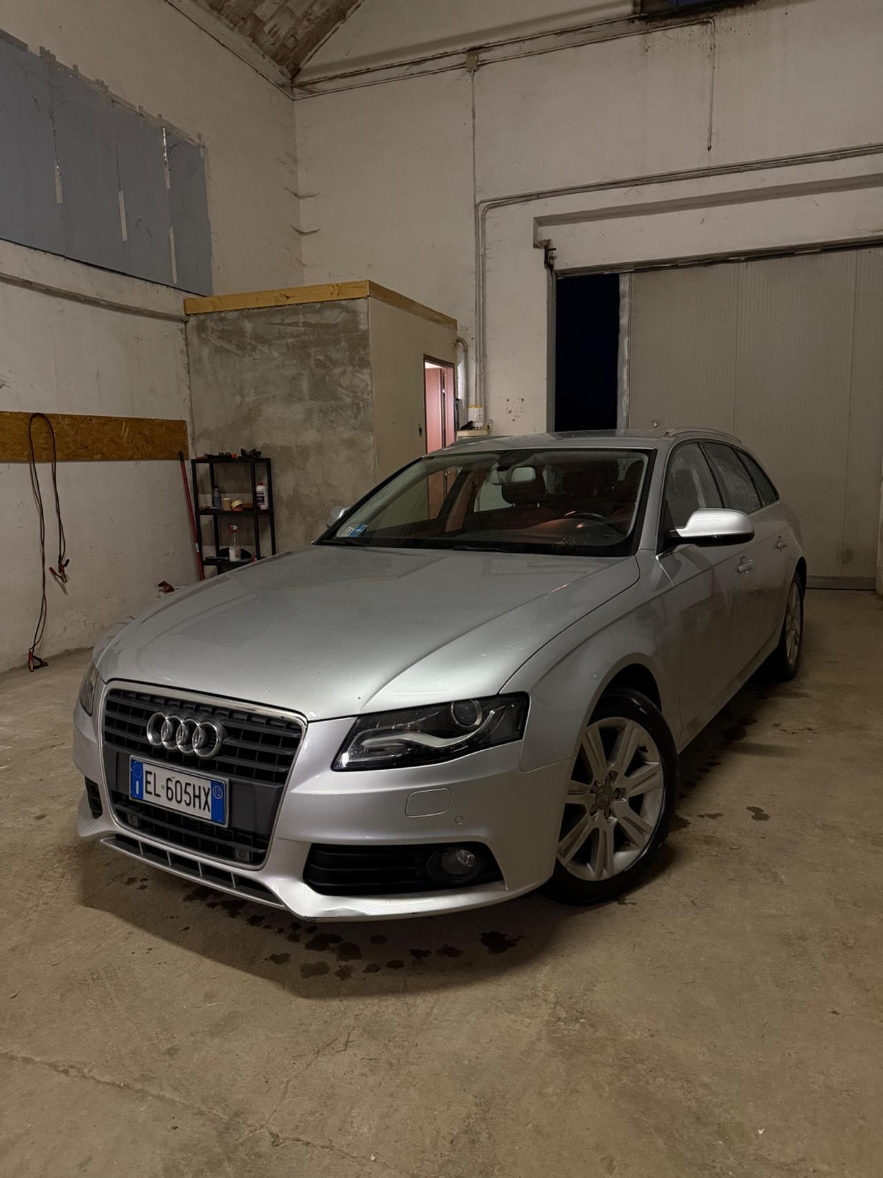 Audi A4 Avant 2.0 TDI 143CV F.AP. mult. Ambiente