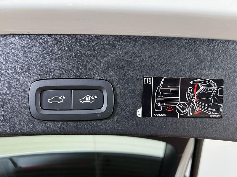 Volvo XC40 XC40 T4 Recharge Plug-in Hybrid automatico Core
