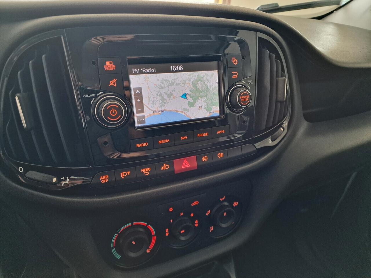 Fiat Doblo 1.6 Mjet 3 Posti