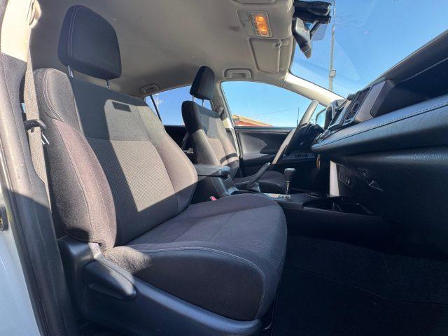TOYOTA RAV 4 RAV4 2.2 D-CAT A/T 4WD
