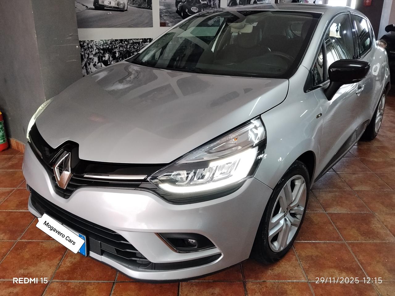 Renault Clio dCi 1.5 diesel 90 CV 5 porte Moschino Life