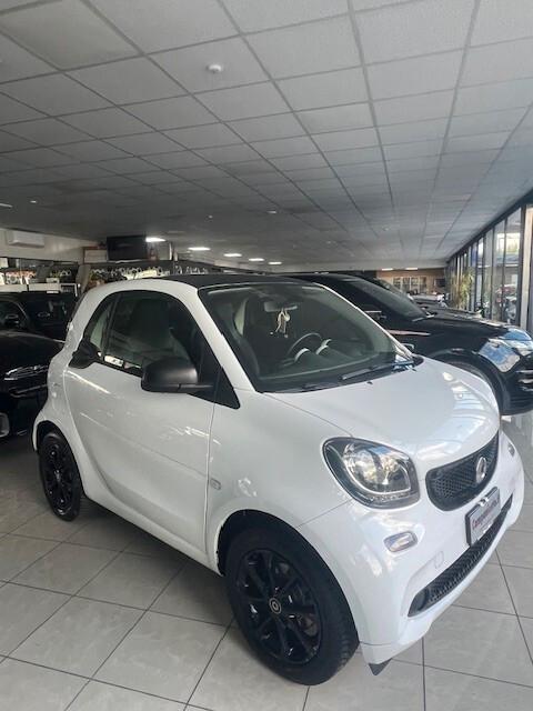 Smart ForTwo 70 1.0 twinamic Youngster