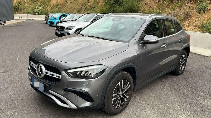 Mercedes-Benz GLA GLA 250 e Plug-in hybrid Automatic Advanced