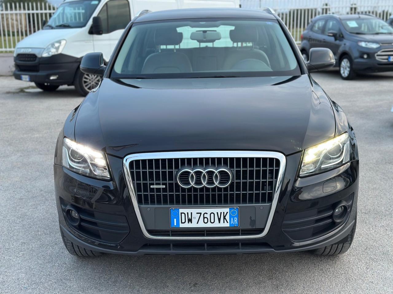 Audi Q5 2009 2.0 TURBO TFSI 211 CV quattro S troni