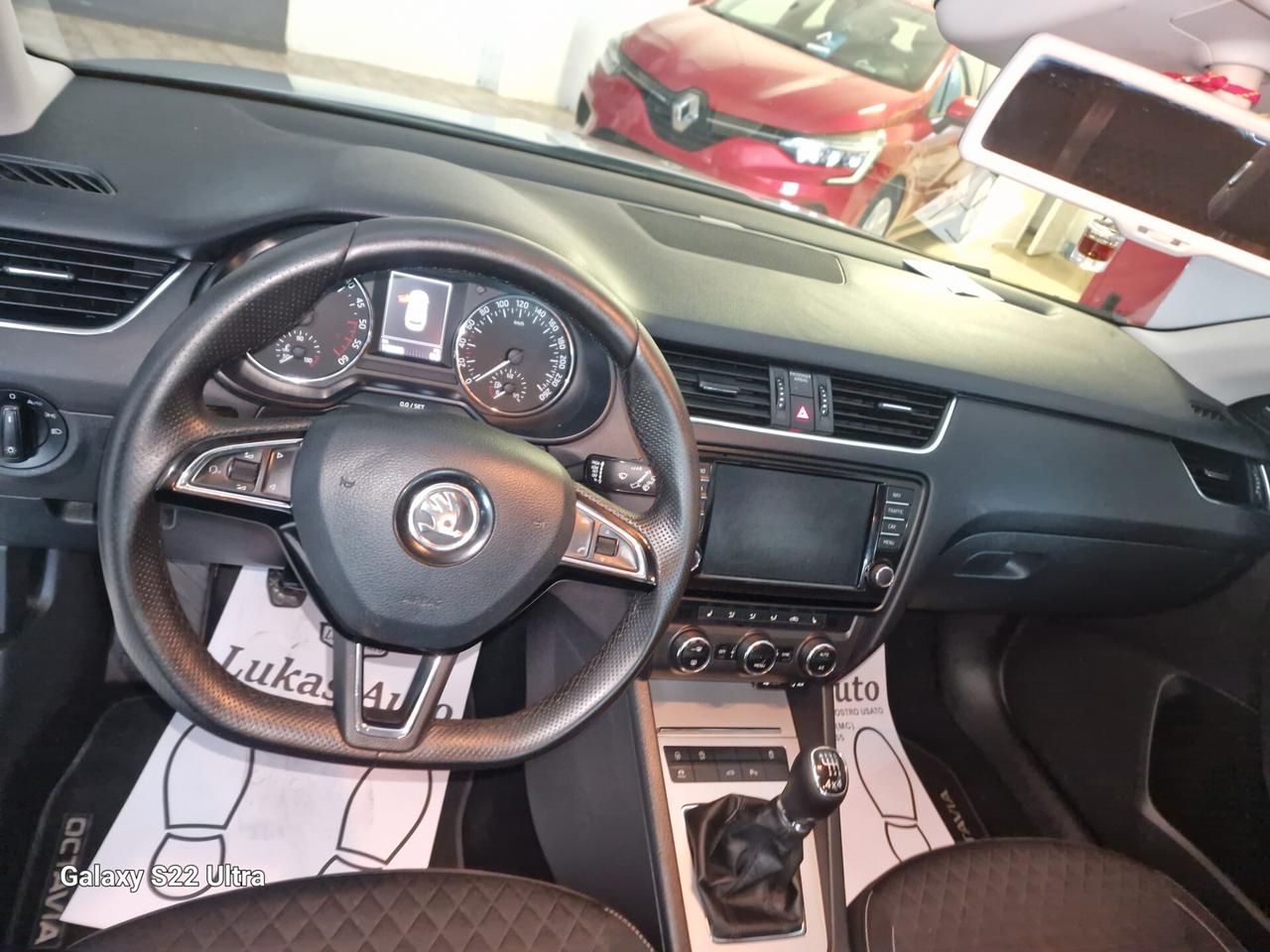 Skoda Octavia 2.0 TDI CR 4x4 Wagon Executive