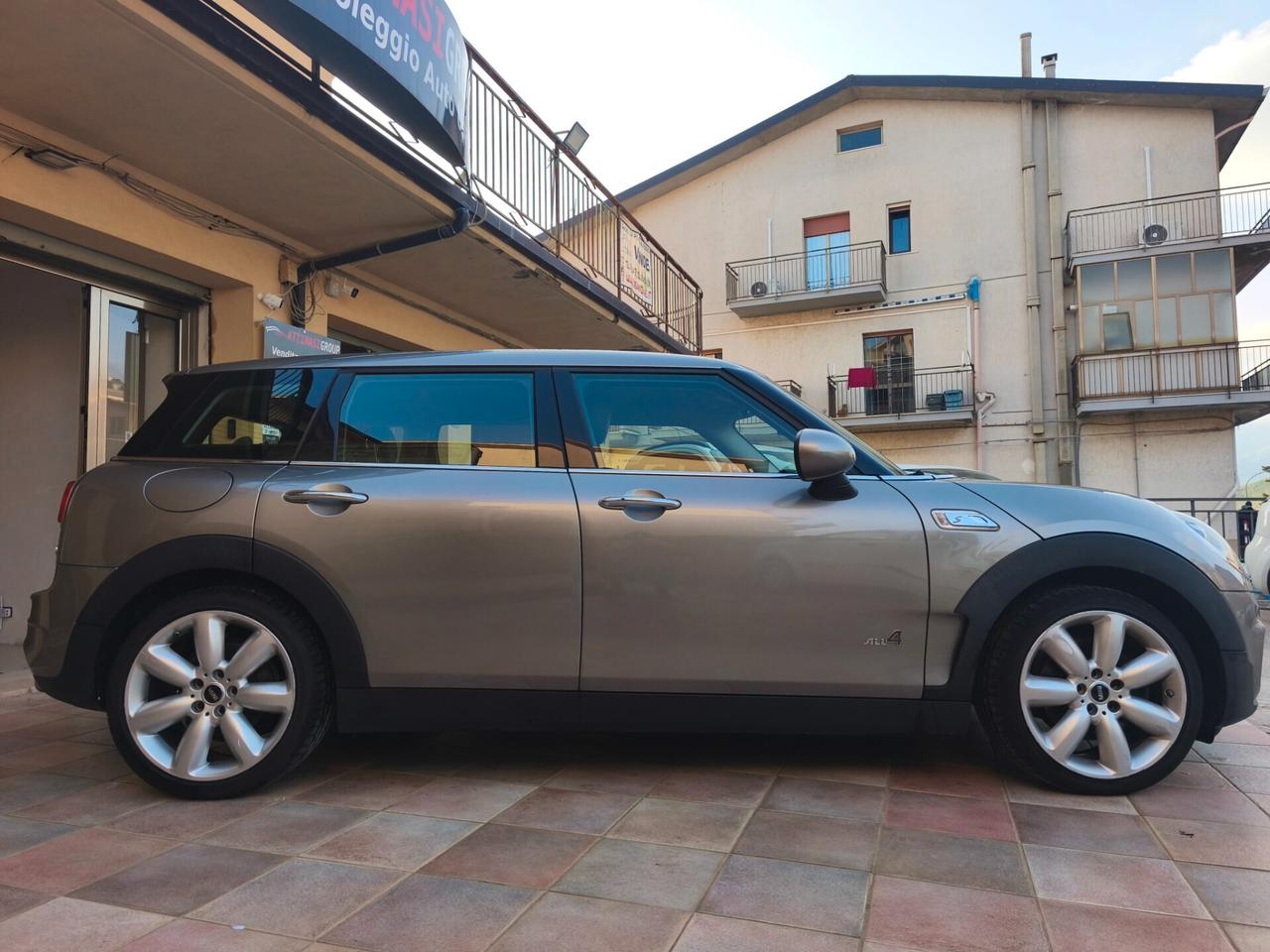 Mini Cooper 2.0 SD Clubman ALL4 UNICA IN