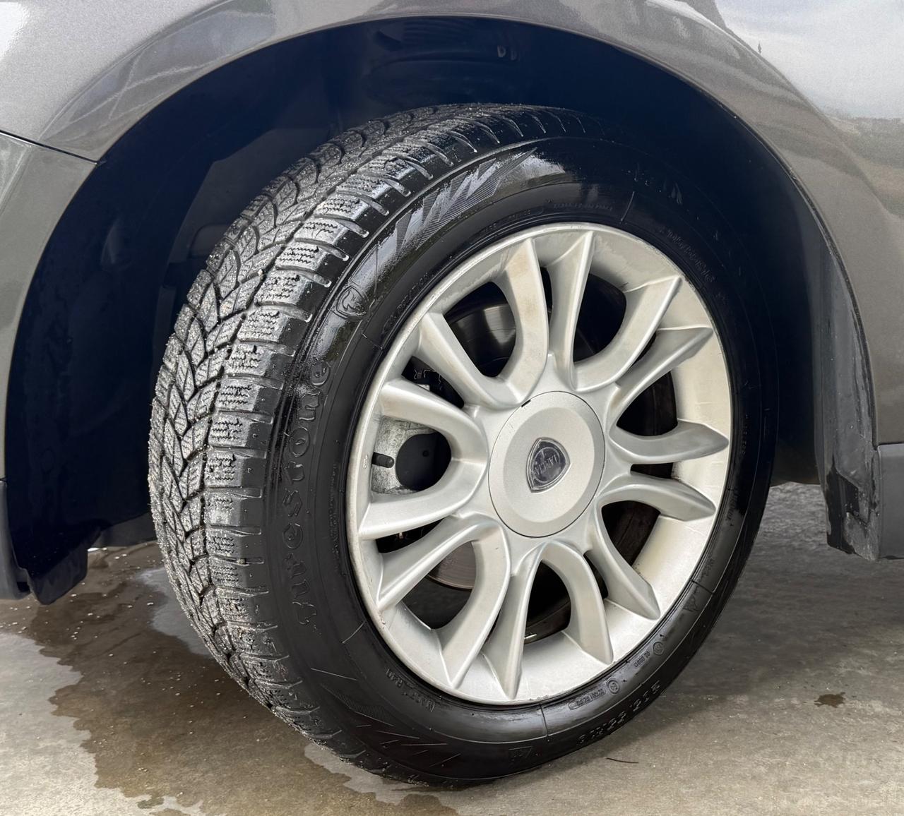 Lancia Delta 1.6 MJT DPF Gold