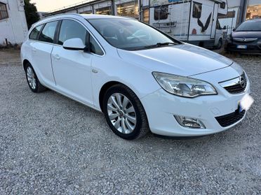 Opel Astra 1.7 CDTI 110CV Sports Tourer Cosmo