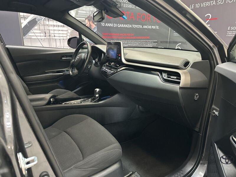 Toyota C-HR 1.8 Hybrid E-CVT Trend