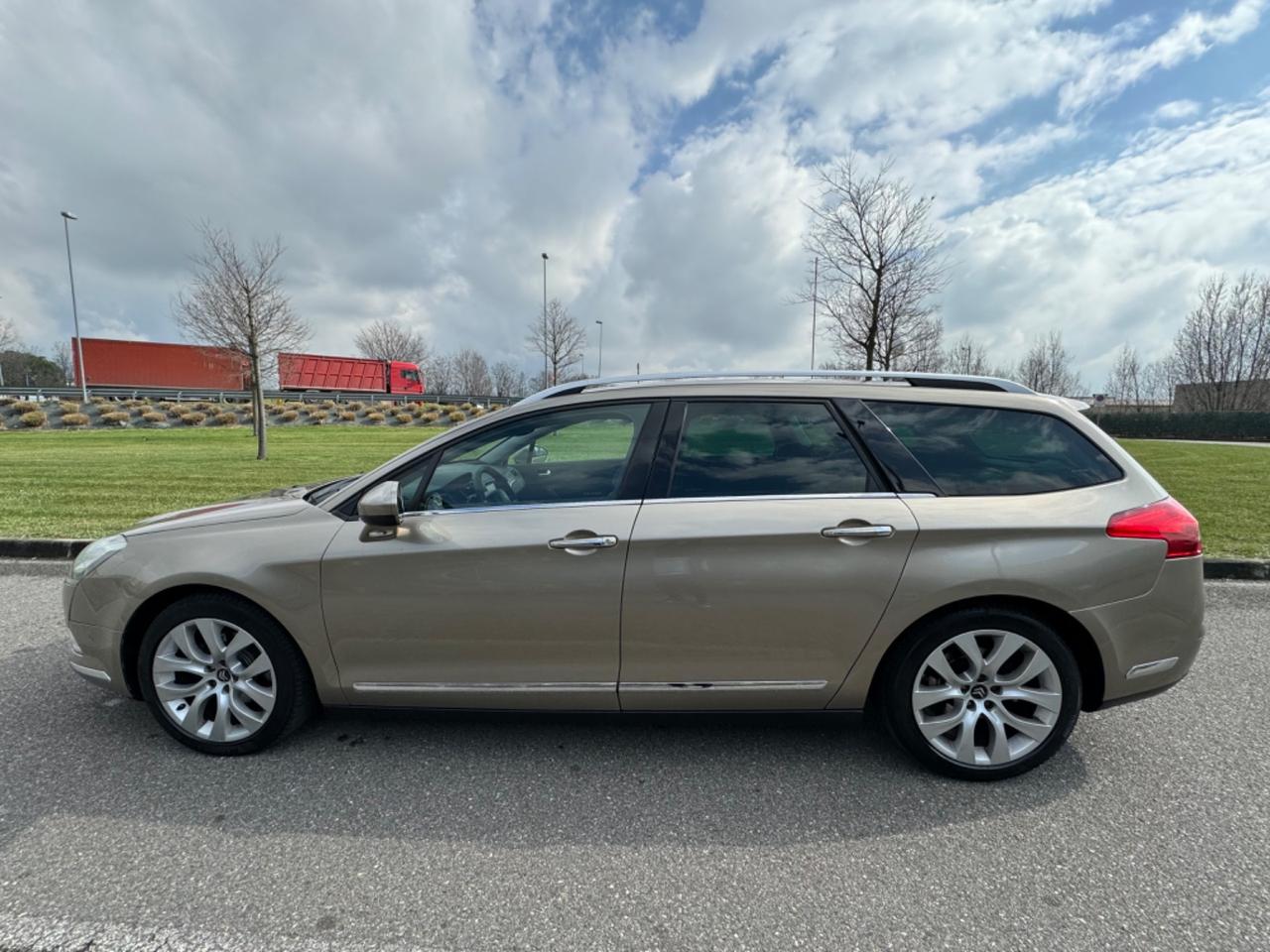 Citroen C5 2.0 HDi 140 Executive Tourer