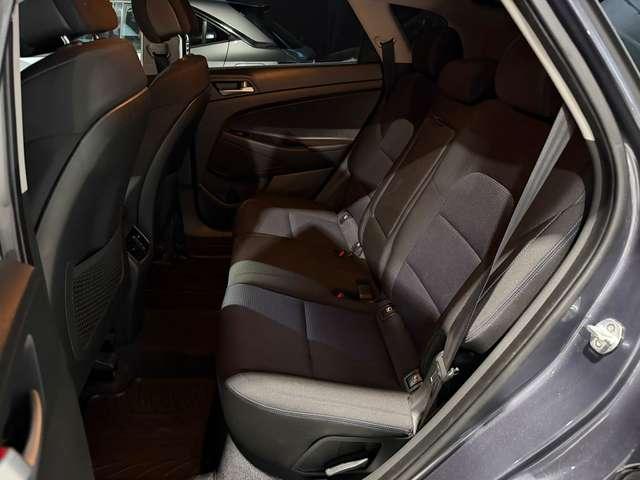 Hyundai TUCSON Neopatentati Cambio Automatico Navigatore