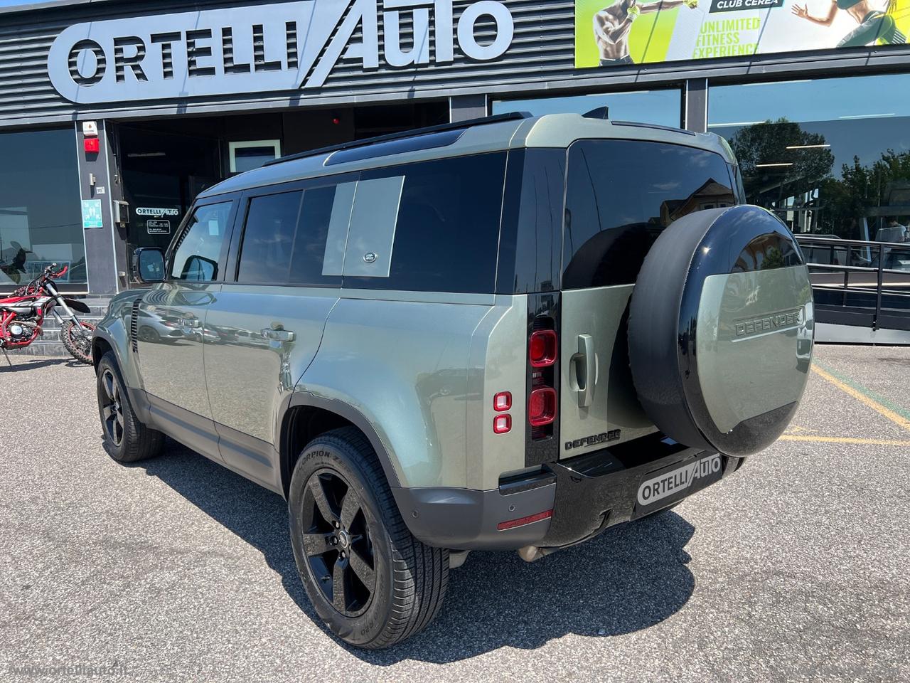 LAND ROVER Defender 110 3.0D I6 250 CV AWD Auto SE
