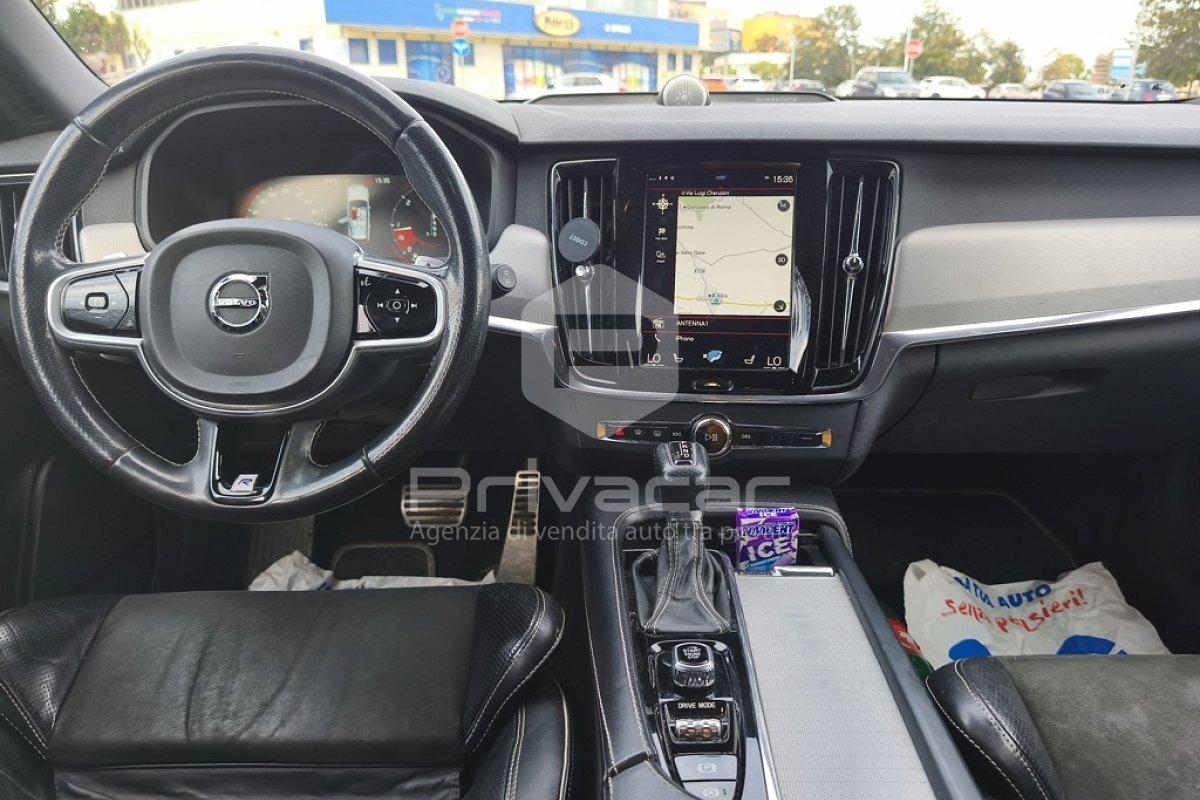 VOLVO V90 D4 R-design