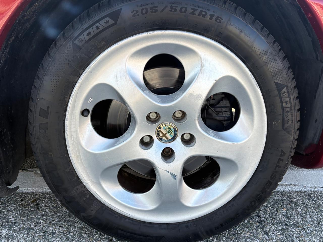 Alfa Romeo GTV Spider 2.0i 16V Twin Spark cat L