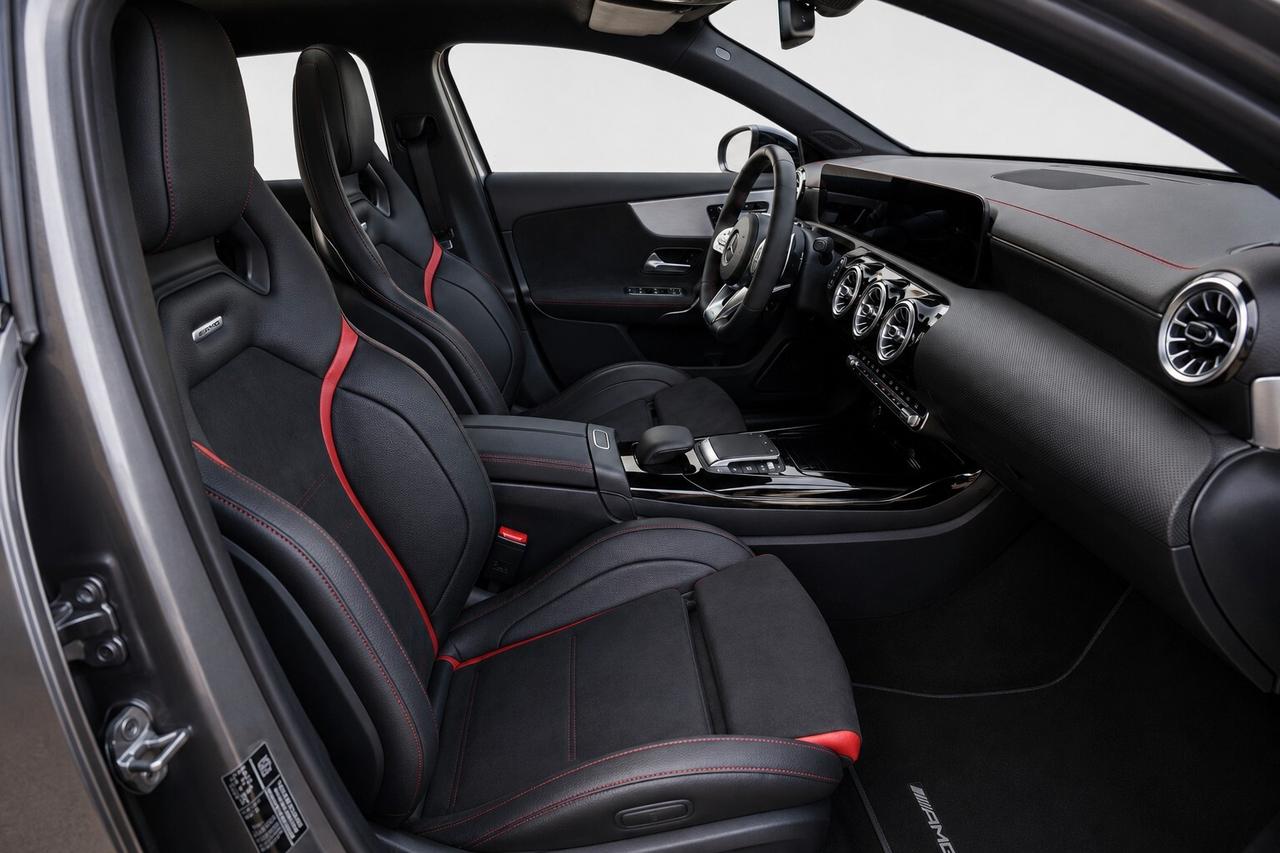 Mercedes-benz A 35 AMG