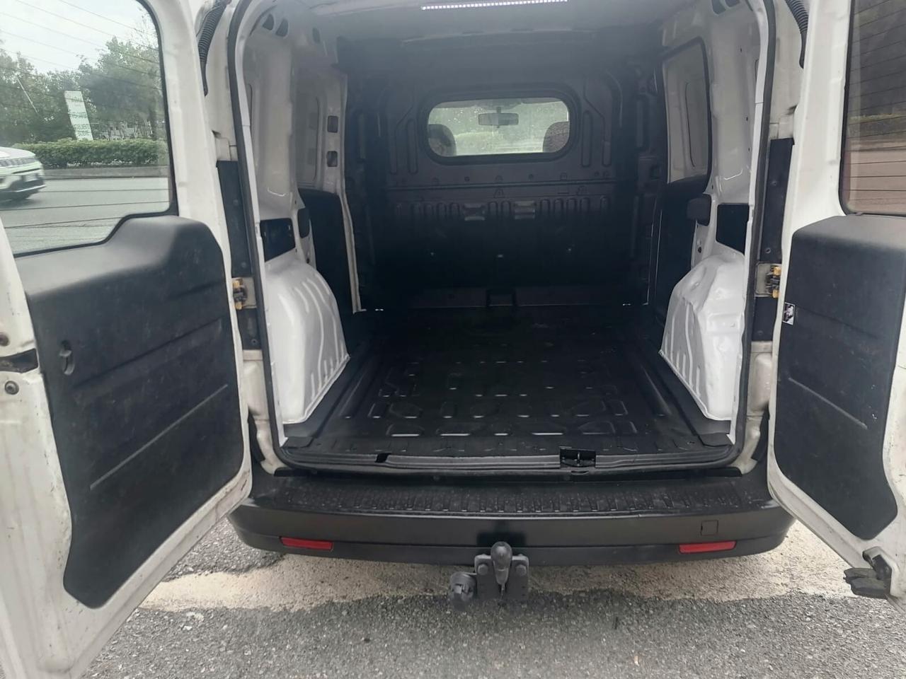 Fiat Doblò 1.6 Mjt - Gancio Traino - 2012