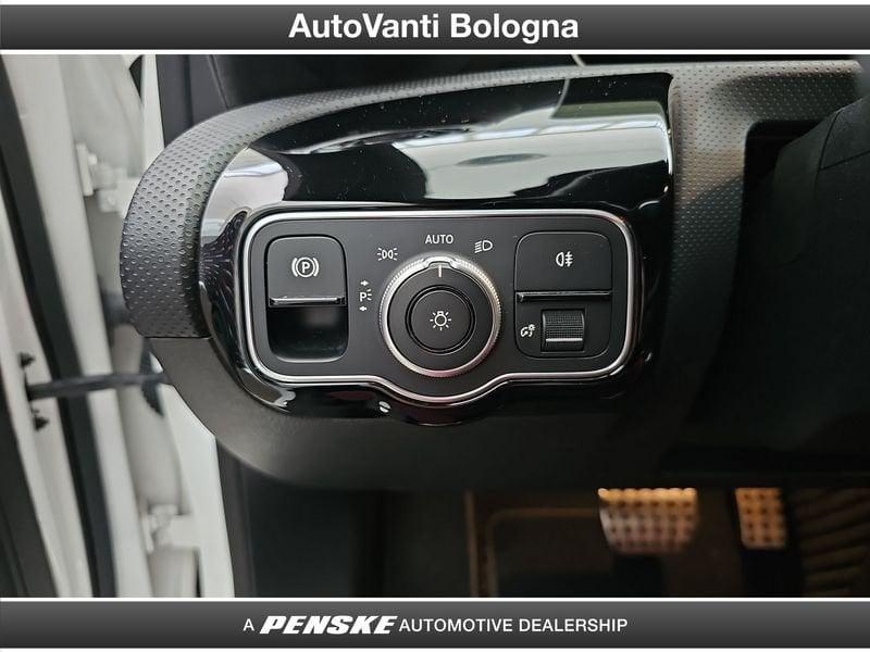 Mercedes-Benz Classe A Berlina A 200 d Automatic Premium